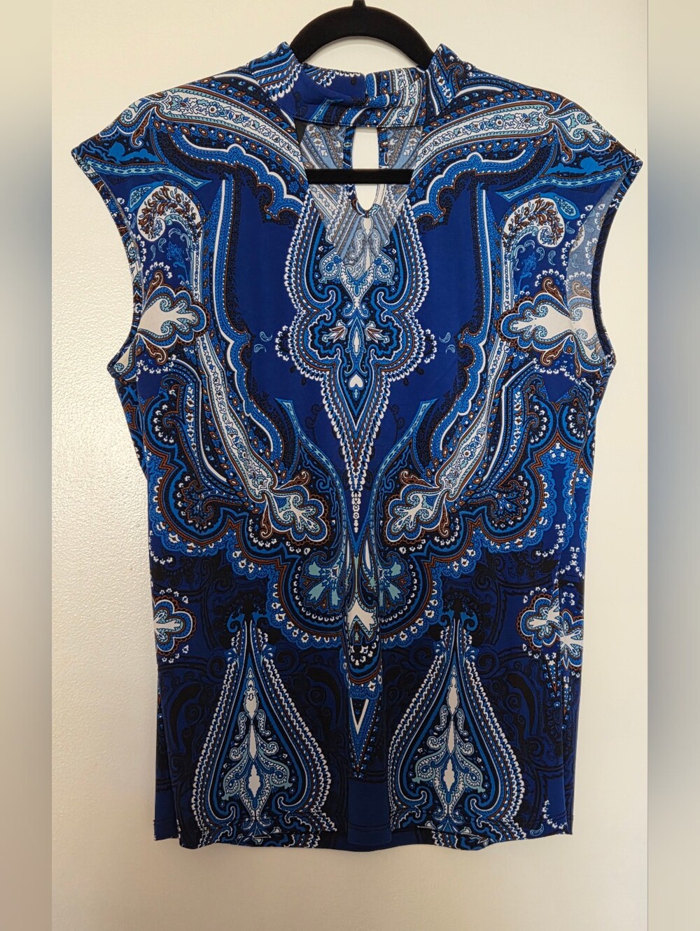 INC Blue Paisley Sleeveless Women's Top